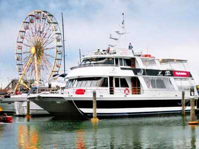 Boat carousel image